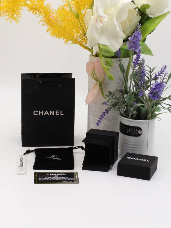 ملحقات شانيل للاطقم هدايا chanel