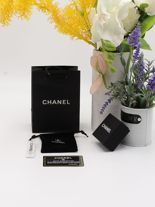 ملحقات شانيل للاطقم هدايا chanel