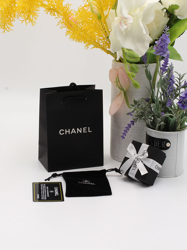 ملحقات شانيل للاطقم هدايا chanel