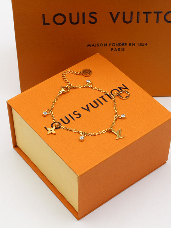 اساور لويس فيتون ناعمه اسواره louis vuitton