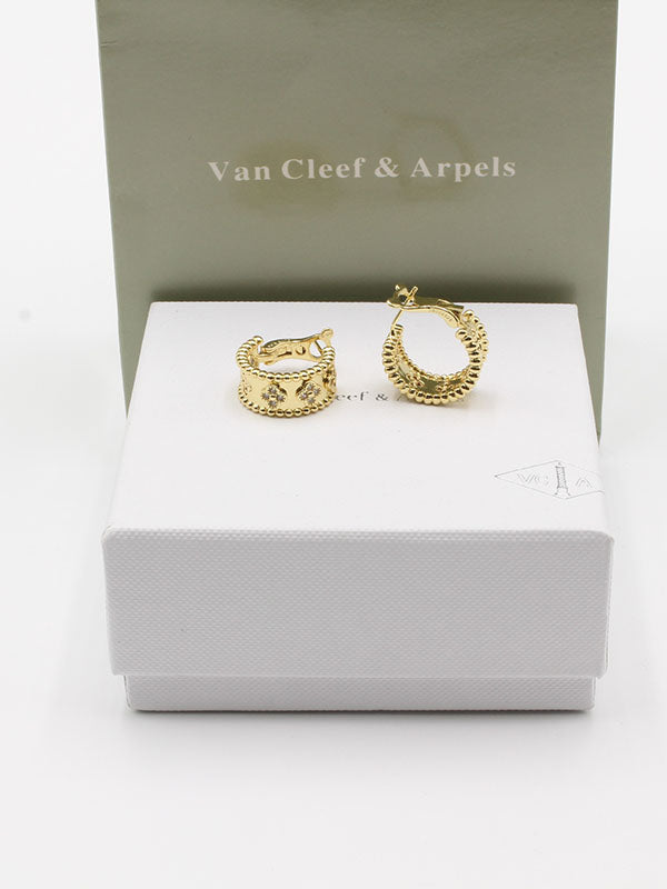 حلق فان كليف كيرف زركون حلق van cleef ذهبي