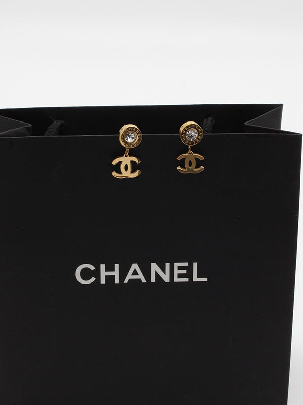 حلق شانيل دبل لوقو ناعم حلق chanel ذهبي