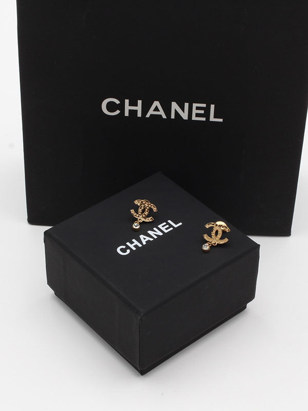 حلق شانيل ون ستون صغير حلق chanel