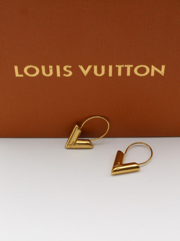 حلق لويس فيتون مدور V حلق louis vuitton ذهبي