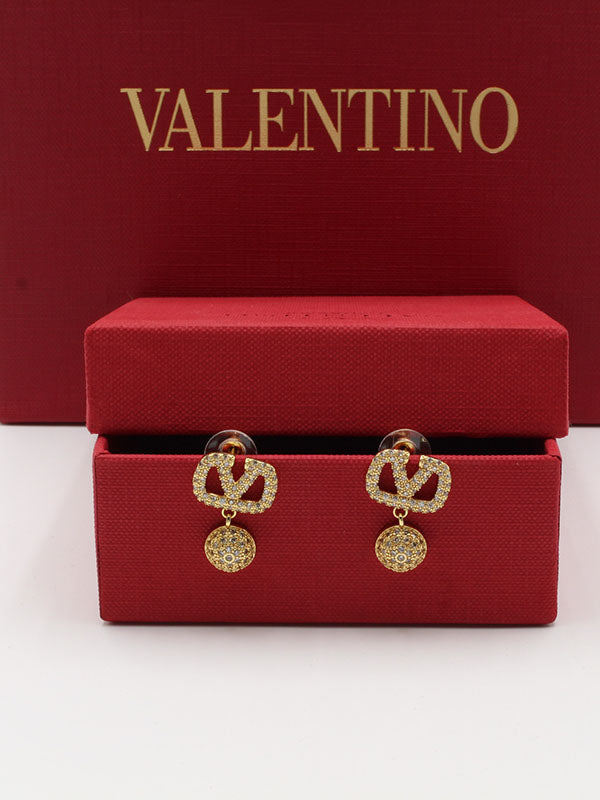 حلق فالنتينو زركون ستون V حلق VALENTINO