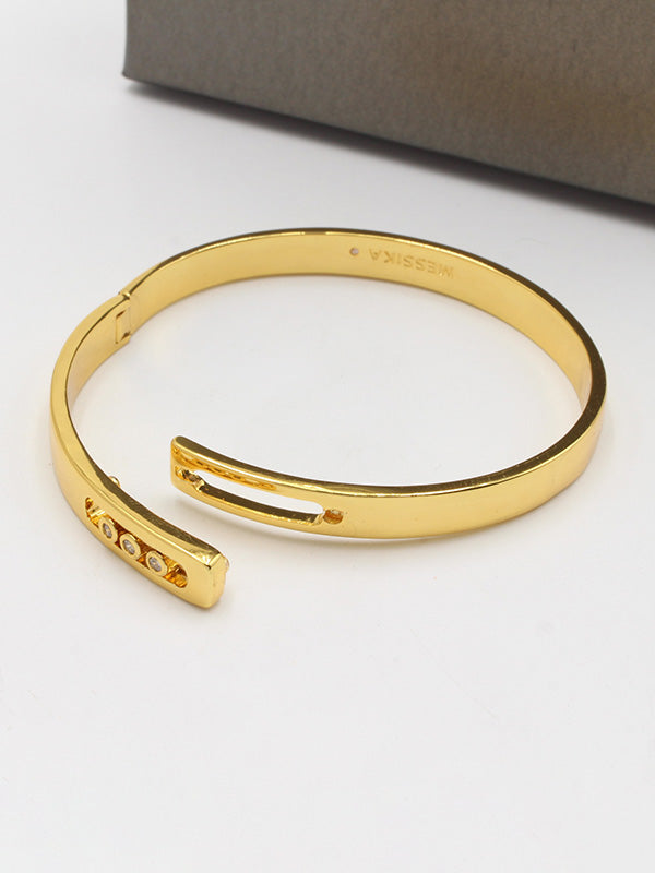 اسواره ميسيكا لوقو بانقل اسواره messika