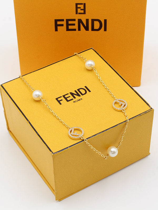 سلسال فندي لولو بيرل تشوكر سلسال fendi