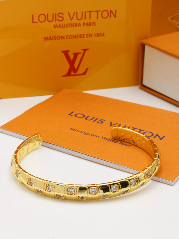 اساور لويس فيتون قولد نيو بانقل اسواره louis vuitton