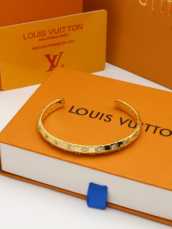 اساور لويس فيتون قولد نيو بانقل اسواره louis vuitton