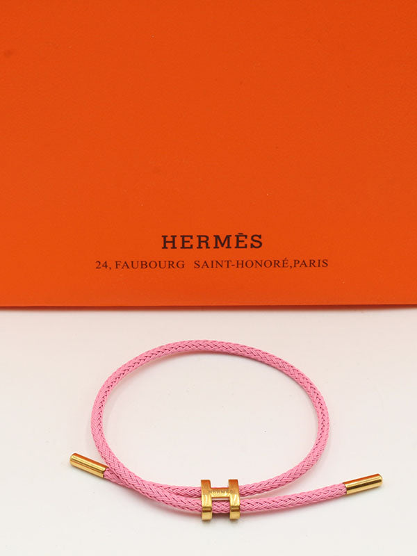 اسوارة هيرمز جلد اسود لوقو اسواره HERMES وردي