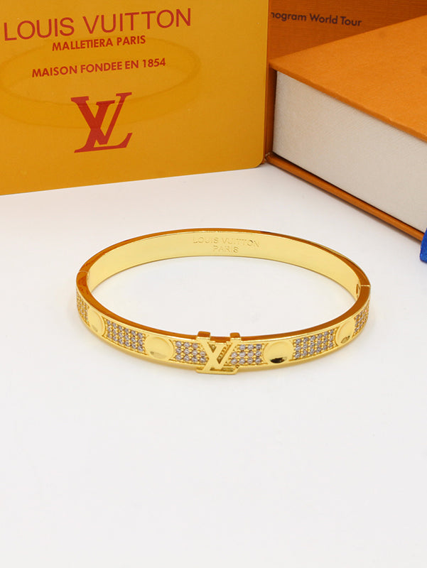 اساور لويس فيتون بانقل زركون لوقو اسواره louis vuitton ذهبي