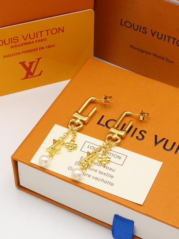حلق لويس فيتون بيرل لوقو طويل حلق louis vuitton