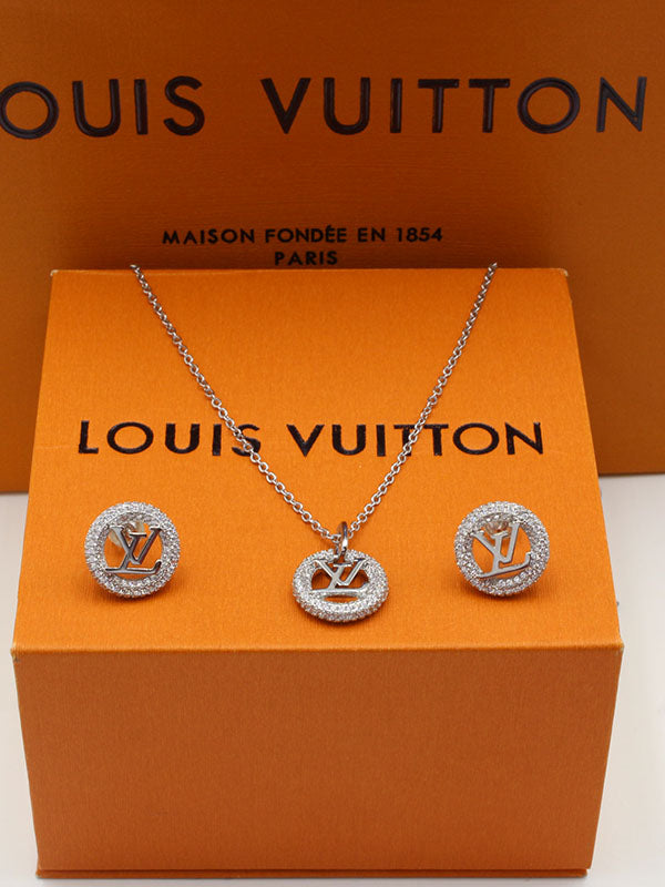 طقم لويس فيتون مدور ناعم زركون لوقو اطقم louis vuitton