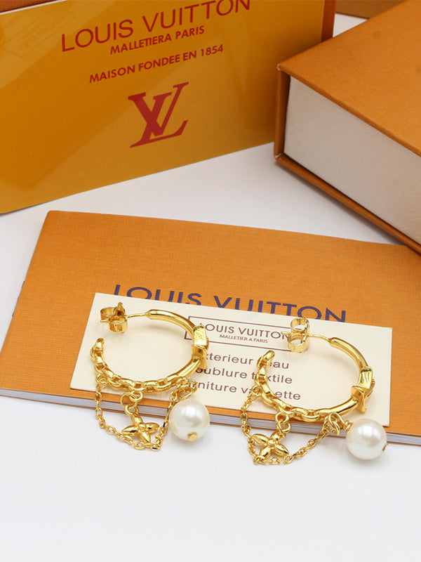 حلق لويس فيتون بيرل مدور وذ شاين حلق louis vuitton