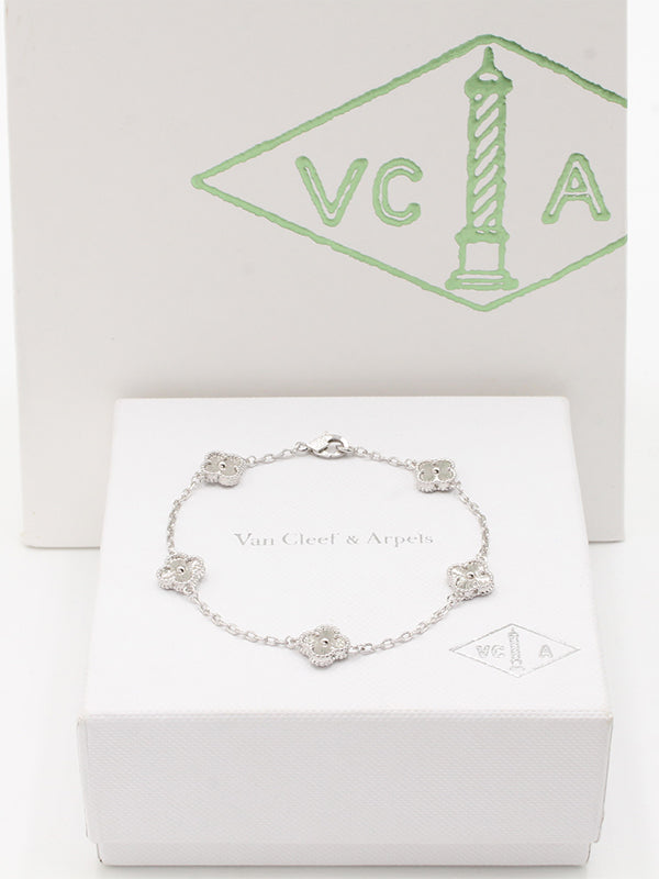 اسواره فان كليف ورود ميني ماستر