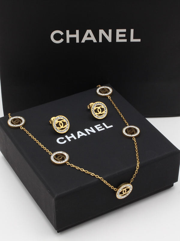 طقم شانيل تشوكر 2 قطع اطقم chanel