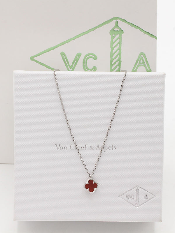 سلسال فان كليف ميني ماستر