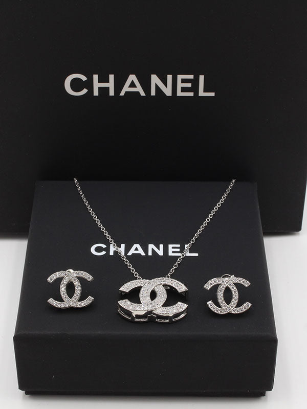 طقم شانيل فل زركون اطقم chanel