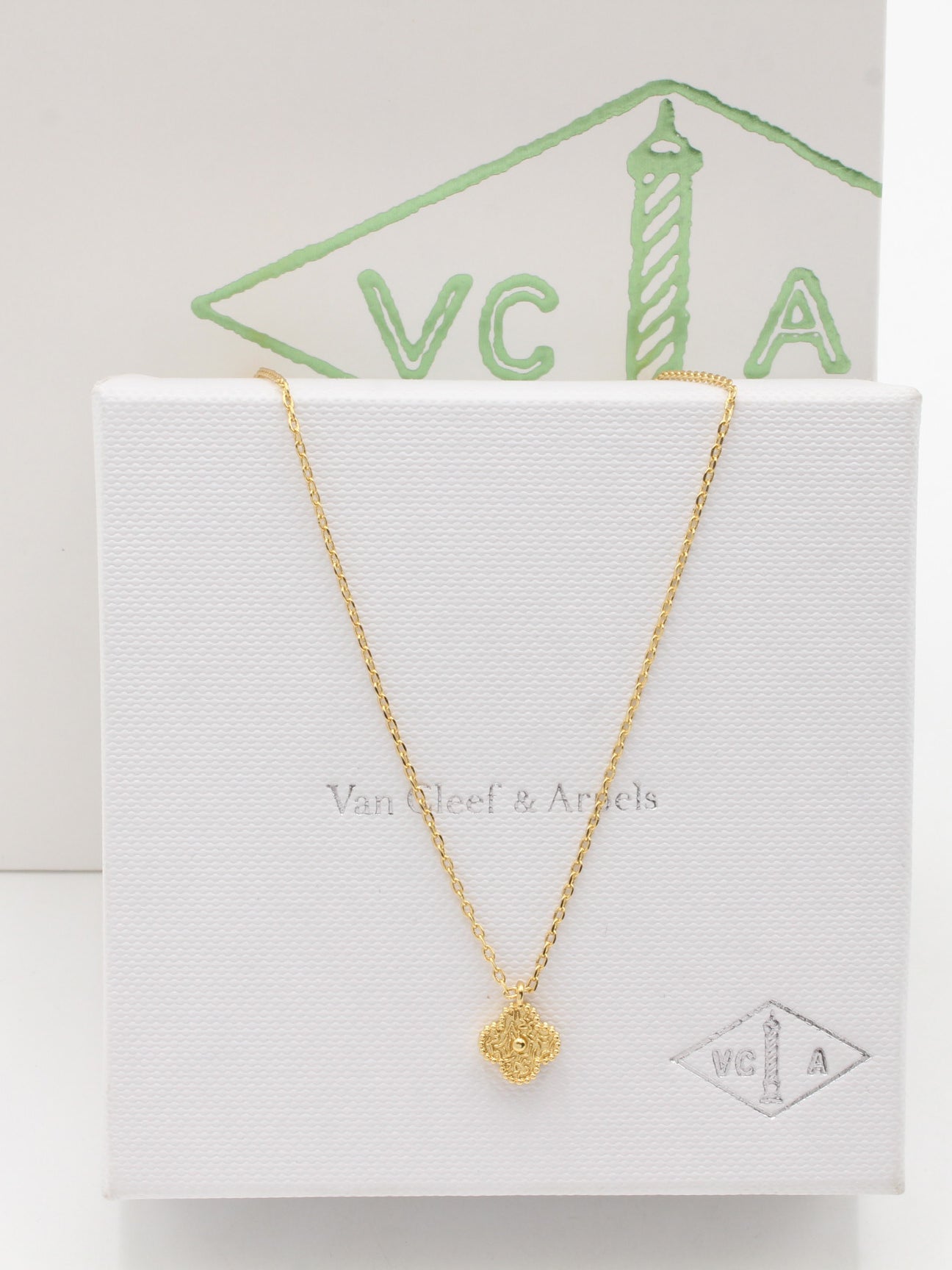 سلسال فان كليف ميني ماستر