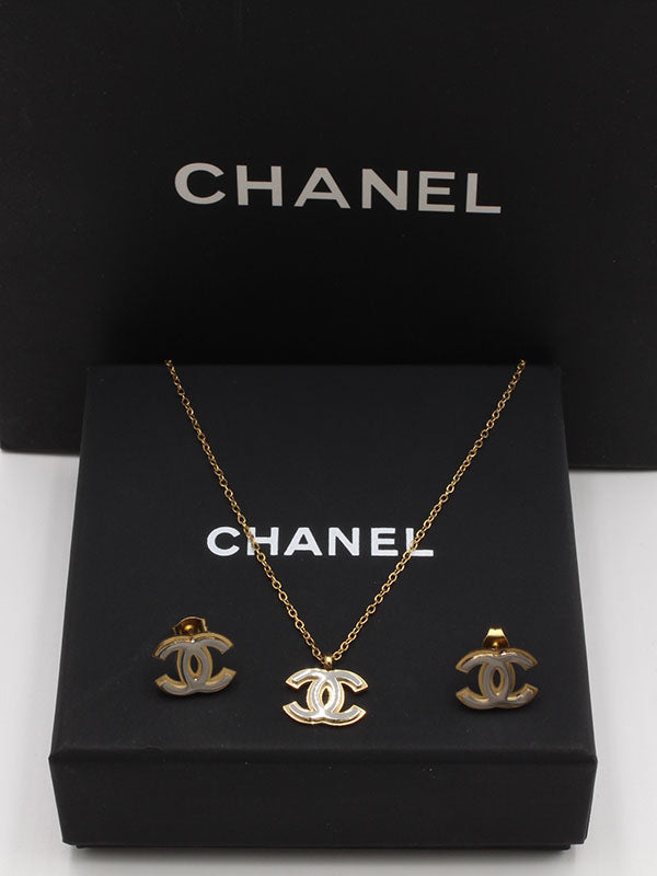 طقم شانيل سلفر اند قولد اطقم chanel ذهبي