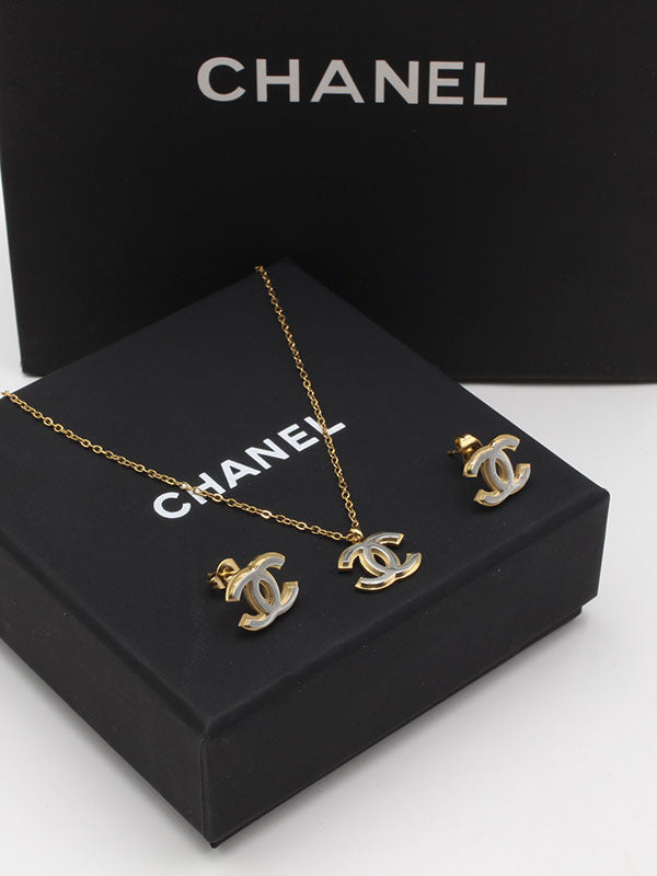 طقم شانيل سلفر اند قولد اطقم chanel