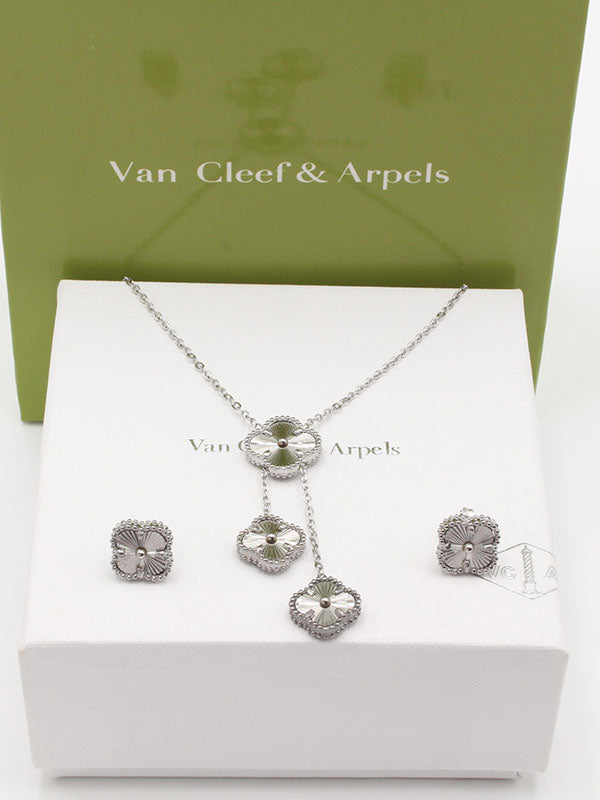 طقم فان كليف ثري فلاورز بندنتس اطقم van cleef