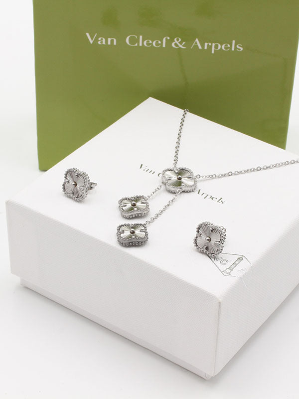 طقم فان كليف ثري فلاورز بندنتس اطقم van cleef