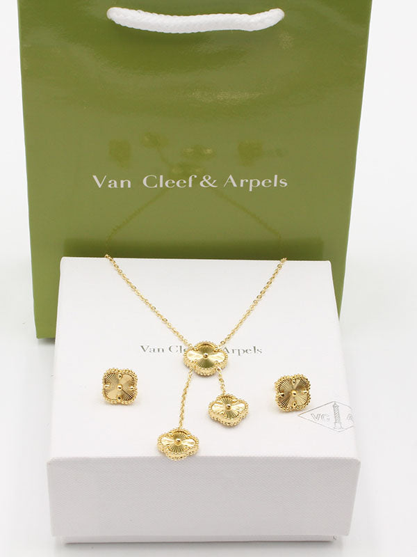 طقم فان كليف ثري فلاورز بندنتس اطقم van cleef