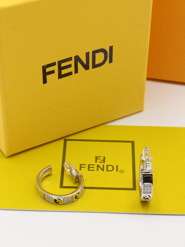 حلق فندي ميديوم سيركل حلق fendi