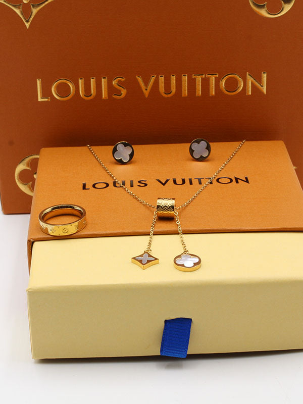 طقم لويس فيتون 3 قطع ناعم اطقم louis vuitton