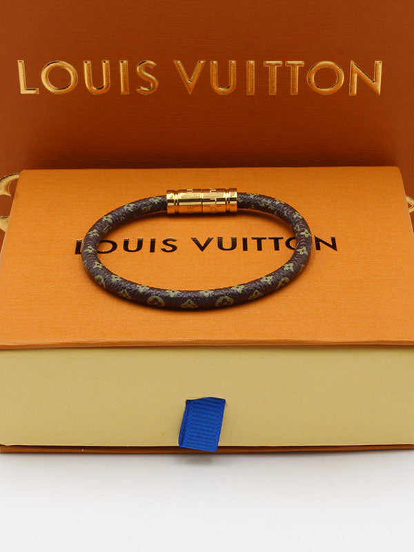 اسوارة لويس فيتون جلد بني لوقو اسواره louis vuitton ذهبي