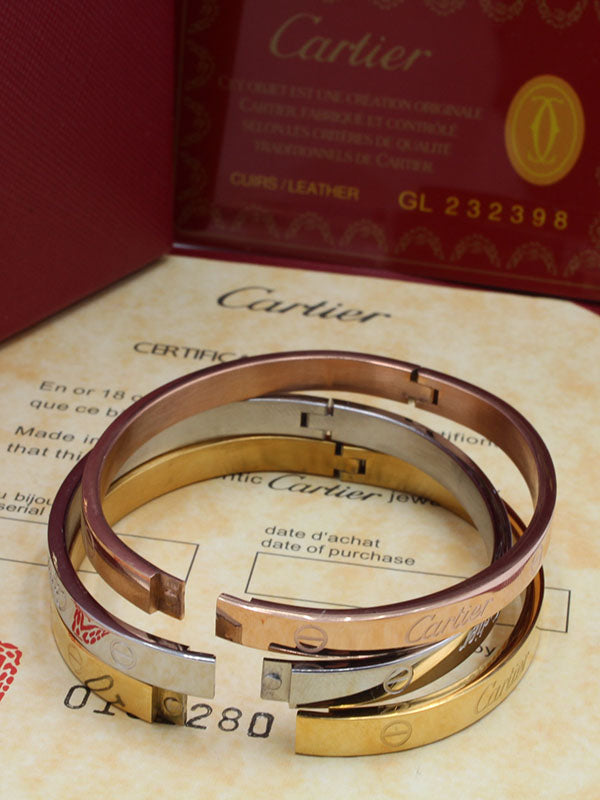 اساور كارتير ثلاثية لوقو لوف اسواره CARTIER