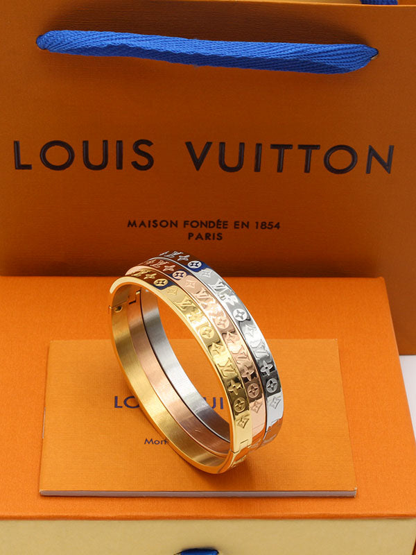 اساور لويس فيتون ثلاثيه اسواره louis vuitton