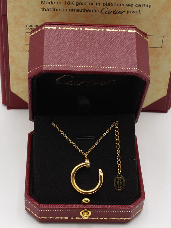 سلسال كارتير مسمار ستون وسط سلسال CARTIER