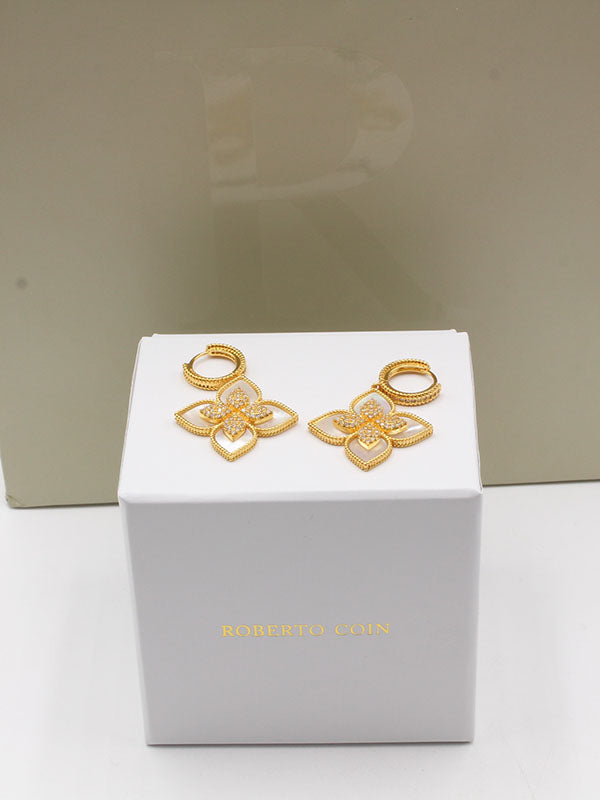 حلق روبرتو كوين زركون حلق roberto coin ابيض ذهبي