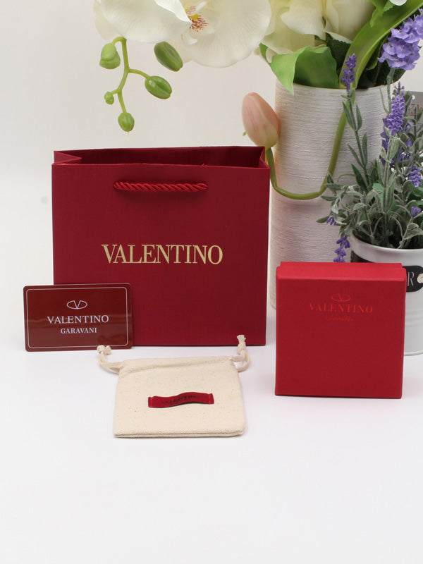 ملحقات فالنتينو هدايا VALENTINO