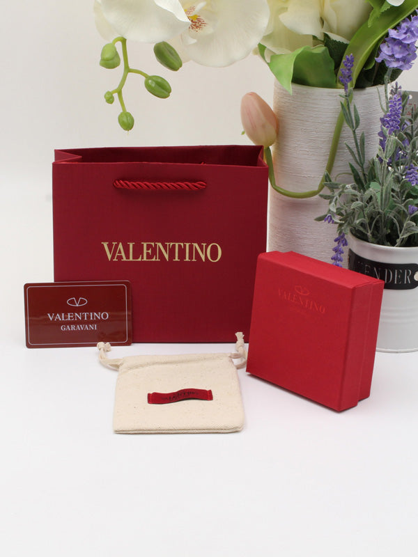 ملحقات فالنتينو هدايا VALENTINO