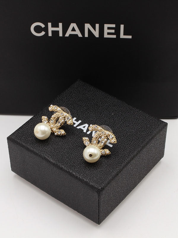 حلق شانيل لولو بيرل كرستال حلق chanel