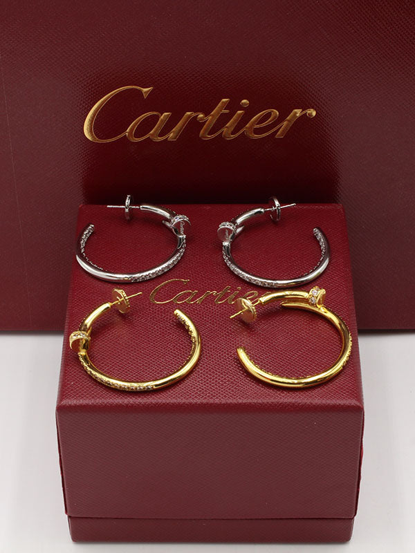 حلق كارتير سيركل زركون وسط لوقو حلق CARTIER