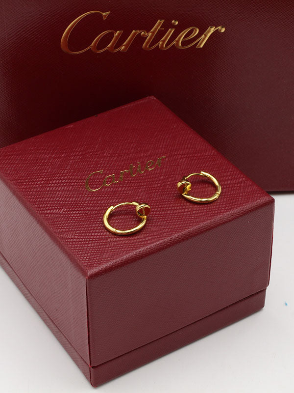 حلق كارتير كبس صغير لوقو حلق CARTIER