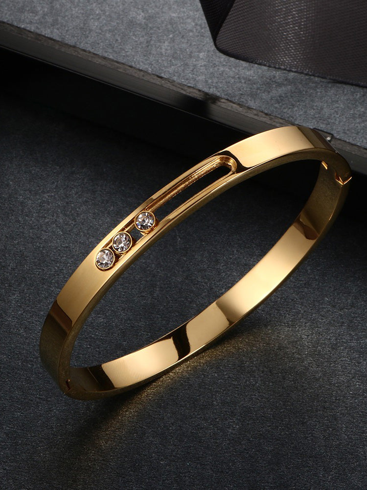 اسوارة ميسيكا messika ذهبي