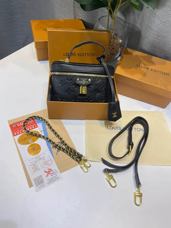شنطة لويس فيتون نيو ماستر شنط وحقائب louis vuitton bags