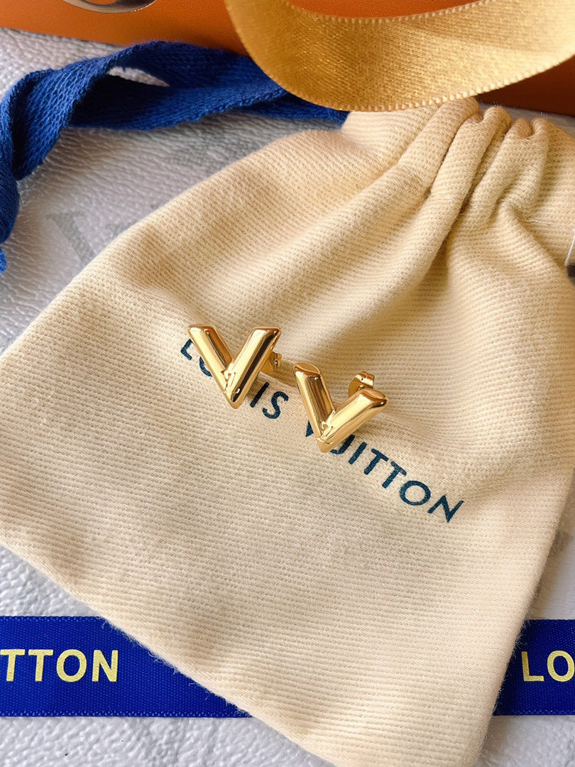 حلق لويس فيتون 8050 حلق louis vuitton