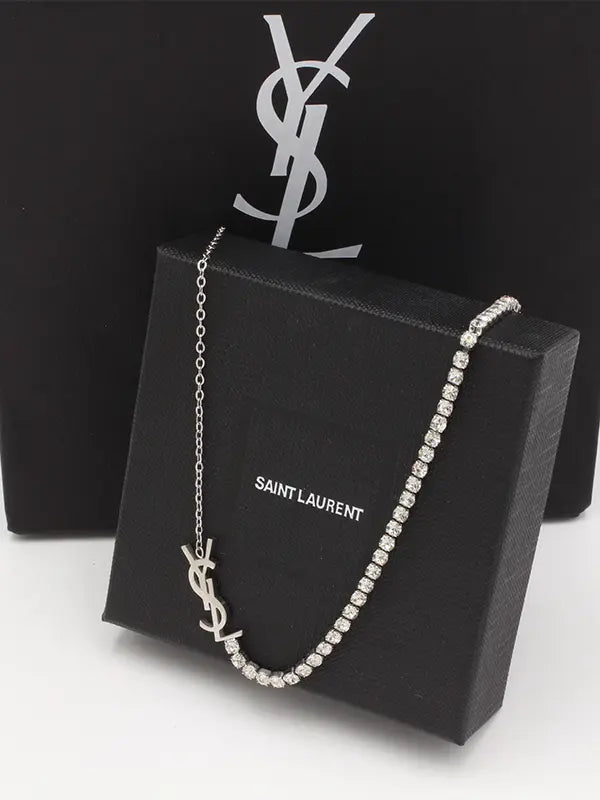 سلسال ايف سان لوران الماستر زركون سلسال ysl