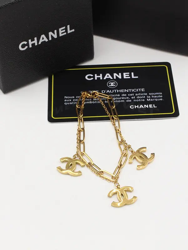اسوارة شانيل دبل شاين لوقو ثري بندنت اسواره chanel