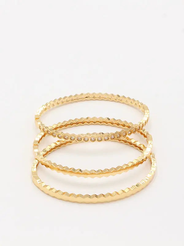 اساور شومية 3 قطع ملونه مقاس 17 اسواره chaumet