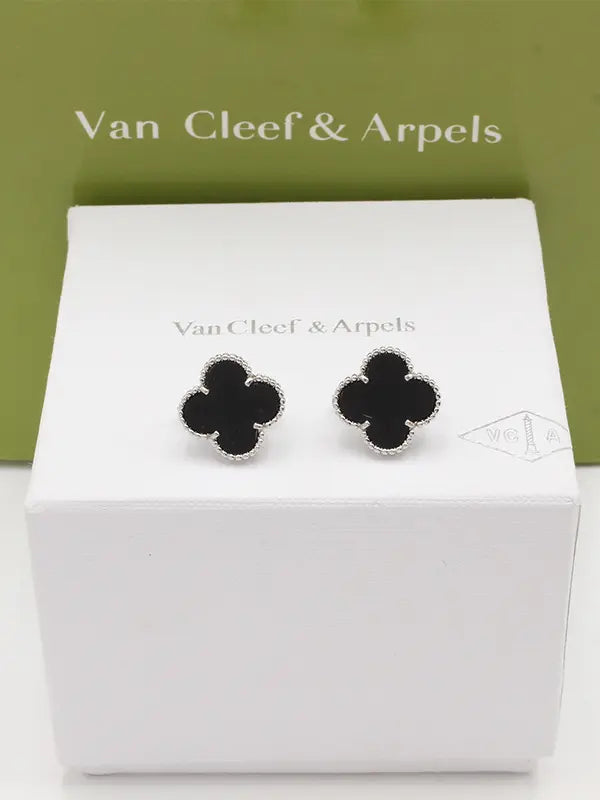 حلق فان كليف كبس الماستر حلق van cleef اسود فضي