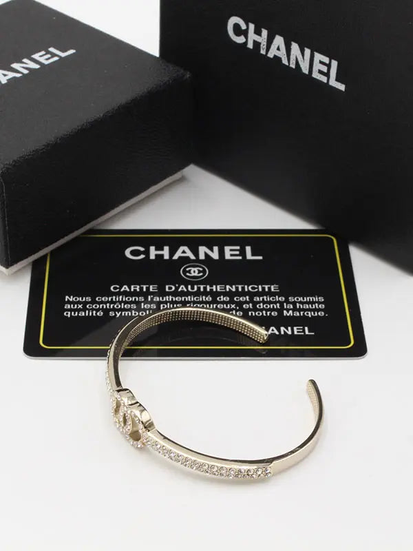 اساور شانيل انتيك الجديد 930 اسواره chanel