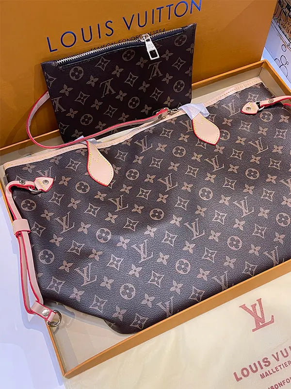 شنطة لويس فيتون كبيره بني داخلي اوفوايت شنط وحقائب fendi bags