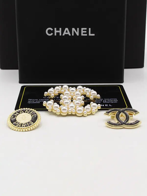 بروش شانيل 3 قطع لولو بروش chanel